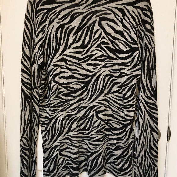 Calvin Klein zebra print sweater szSmall - Picture 2 of 4